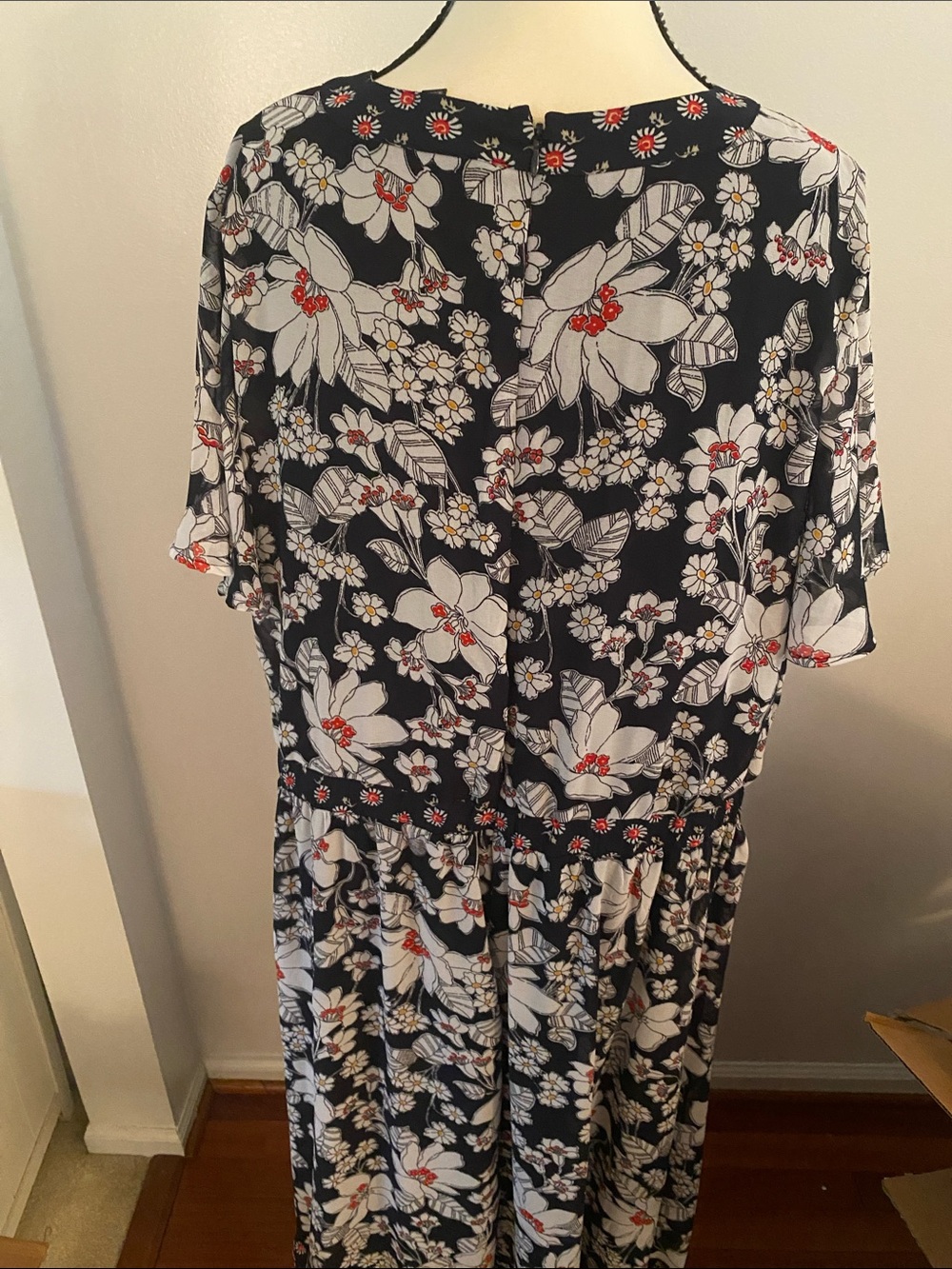 Lane Bryant size 24 floral lined  dress - Picture 5 of 10